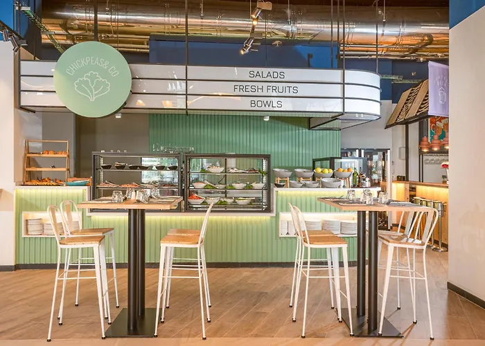 Mediterranean Palace Отель 5*