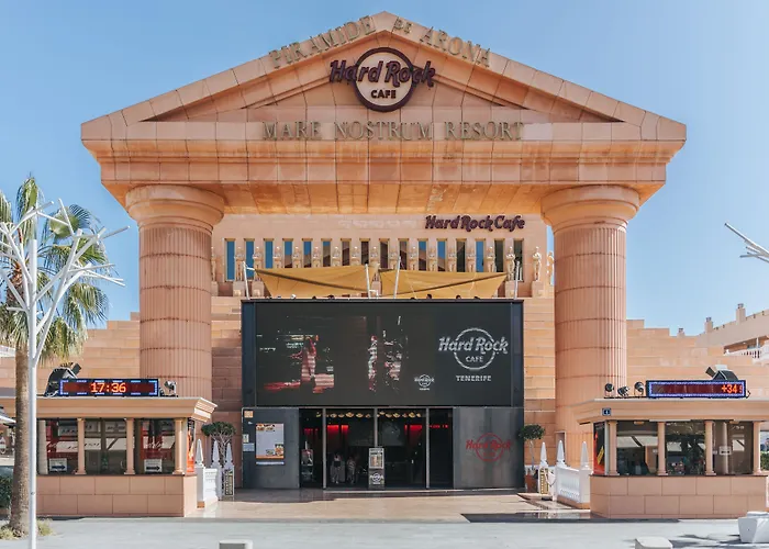 Mediterranean Palace Готель 5*