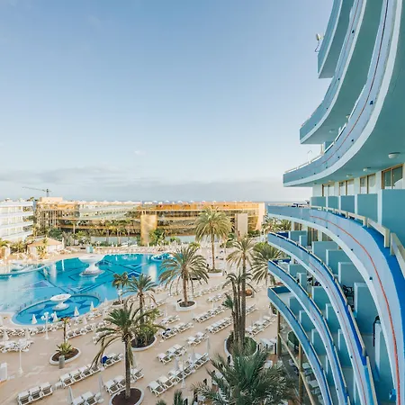 Mediterranean Palace Отель