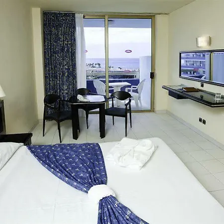 Mediterranean Palace Hotel 5*