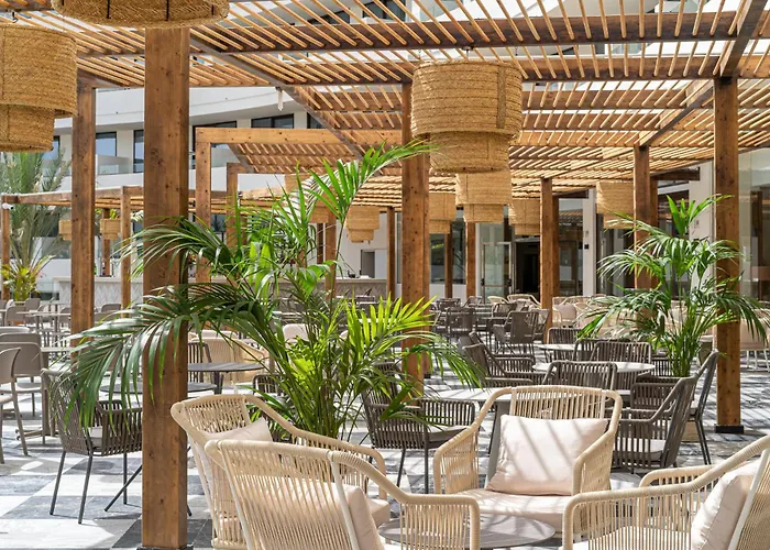 Hotel Mediterranean Palace 5*